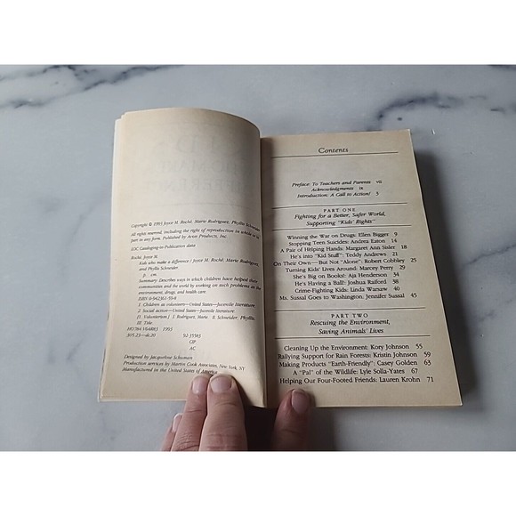 Kids Who Make A Difference Joyce M. Roche Marie Rodriguez Paperback - Picture 4 of 10